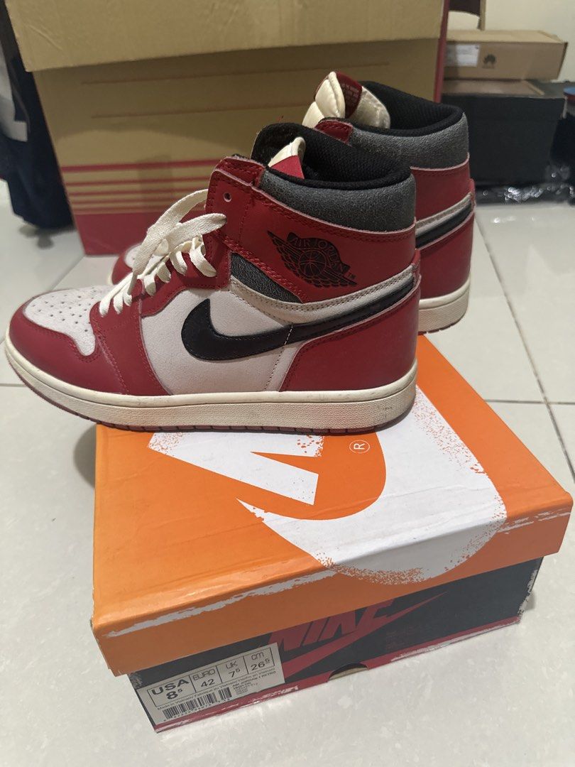UKAY = Air Jordan 1 High OG Chicago (Category: Sneakers) located in Manila. Submitted by royal_vintage_thriftshop (Listing ID 1459691694, Image 3). Description: Not original - Classic Air Jordan 1 High OG Chicago - Colorway: Red, White, and Black - Size: 8.5 US Men's - Condition: Shows some signs of wear on soles and toe box - Includes original box - Perfect for any sneakerhead!.