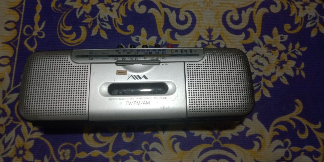 AIWA CS P506 (Category: Portable Music Players) located in Bulacan. Submitted by dyazpuzhpley021577r (Listing ID 1459891611, Image 1). Description: working condition power by 4 double A or 6 volt adaptor amfm ok. player ok with earphone jack better sounding radio open for pick up or shipp Gcash only MOP.