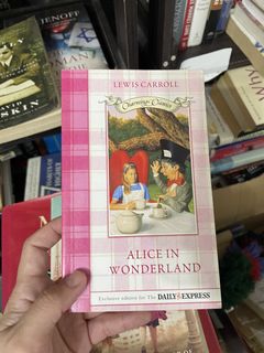 (Category: ) located in . Submitted by kashireadsbookstore (Listing ID 1459803334, Image 1). Description: .