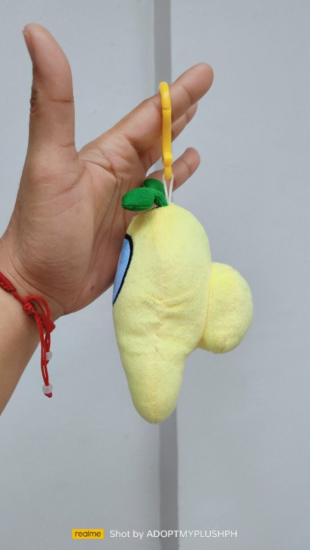 Among Us, Yellow Plush Bag Clip (Category: Plushies & Soft Toys) located in Taguig. Submitted by adopt.my.plush.ph (Listing ID 1459847194, Image 3). Description: .