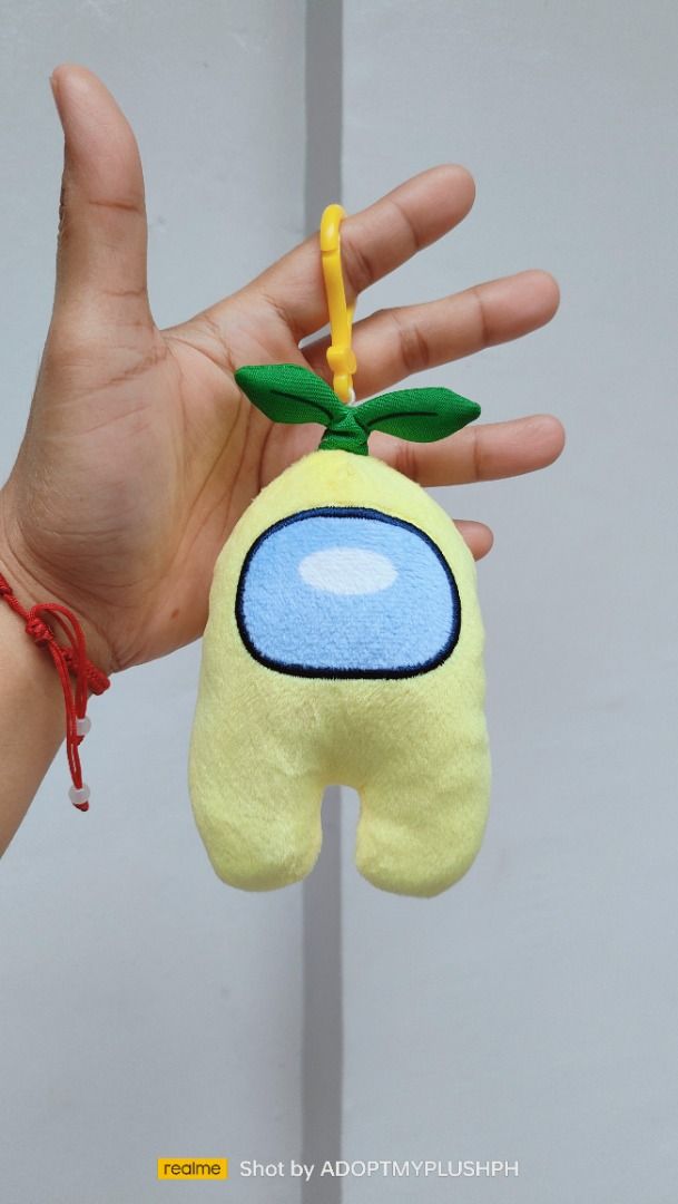Among Us, Yellow Plush Bag Clip (Category: Plushies & Soft Toys) located in Taguig. Submitted by adopt.my.plush.ph (Listing ID 1459847194, Image 1). Description: .