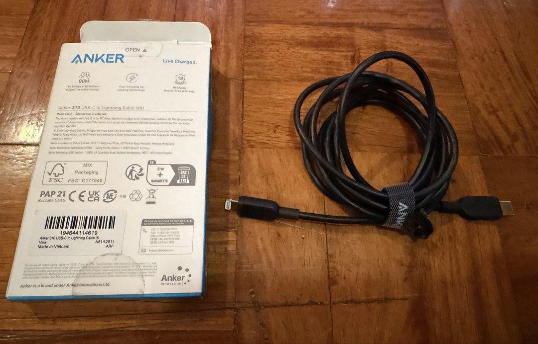 Anker Series 3 USB-C to Lightning Cable (Category: Chargers & Cables) located in Quezon City. Submitted by cbendicion (Listing ID 1459788975, Image 2). Description: - Anker USB-C to Lightning Cable - Series 3 - Made for iPhone, iPad, and iPod - Color: Black - Includes original box - Comes with a Velcro strap for easy storage Loc: timog, quezon city Bnew Opened for pic purpose only You can check before payment na hindi sya nagamit ever Rfs: phone 