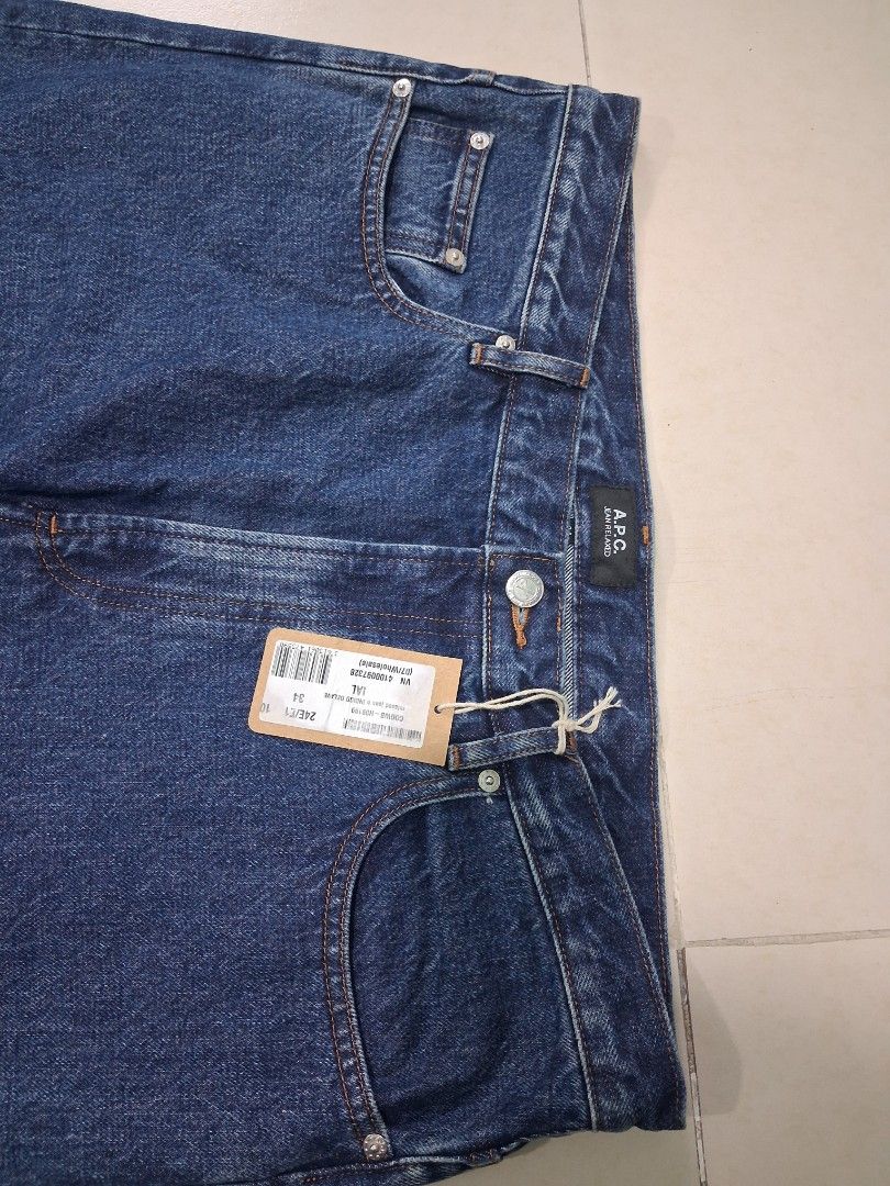 A.P.C pants (Category: Announcements) located in Manila. Submitted by carlitoboh66625 (Listing ID 1459748489, Image 2). Description: A.P.C pants brand new width 18 length 47 hem 9 Price 850.