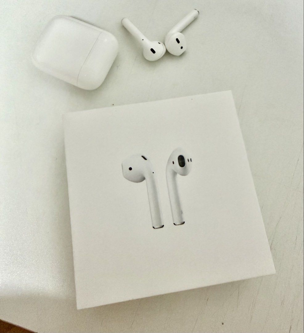 Apple Airpods 2nd Generation (Category: Earphones) located in Santa Rosa. Submitted by celine_1002 (Listing ID 1459831053, Image 1). Description: Well used Right side gets low battery easily when remove from charging dock. Left side functions very well. Bought at PowerMac Center 2 or 3 years ago. Payment can be send thru GCASH and other online banking..