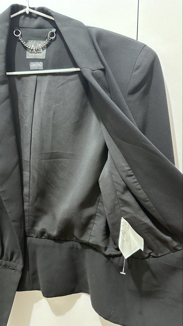 ARMANI EXCHANGE BLAZER - BLACK + 1 free item ❗️Read description (Category: Coats, Jackets and Outerwear) located in Manila. Submitted by herr.boutiqu3.2 (Listing ID 1459801877, Image 3). Description: ❗️BUY 1 of the items FOR SALE to get 1 of the free items. Visit profile for both available items for sale and for free. ❗️❗️Also thrifted. Kindly manage expectations. ❗️❗️Note: Measurements when laid flat Shoulder - 39cm Waist - 37cm Sleeve length - 