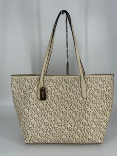 (Category: ) located in . Submitted by nuafreloved (Listing ID 1459816844, Image 1). Description: .