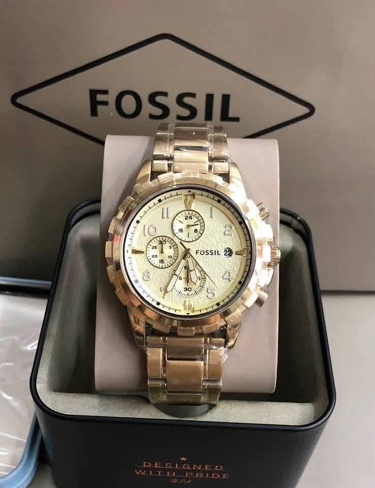 🇺🇸AUTHENTIC FOSSIL WATCH FOR MEN🇺🇸 (Category: Men's Watches) located in Manila. Submitted by luckyperfectfinds (Listing ID 1459850619, Image 1). Description: .