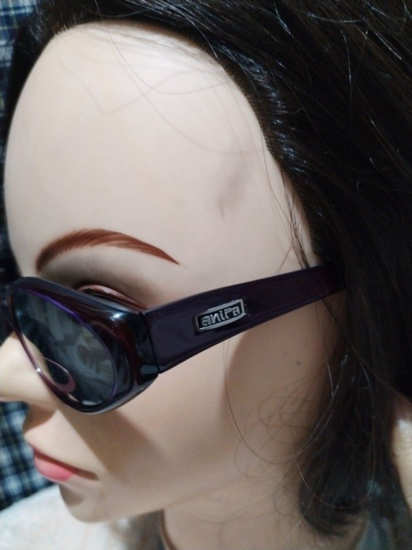 Avira Sunglasses Frame Japan Purple (Category: Sunglasses & Eyewear) located in Manila. Submitted by malditas (Listing ID 1459807761, Image 2). Description: - Avira sunglasses - Made in Japan - Oval shape with dark lenses - Subtle shimmer on frame - Ideal for sunny days - Comes with a case second hand From HT box BUY AS IS (NO RETURN, NO EXCHANGE, NO REFUND unless stated) LOCATION For dropping: BAGUIO- Mabini LA TRINIDAD - KM. 5 SHIPPING via J&T 
