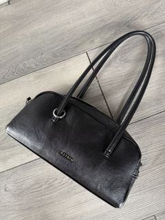 (Category: ) located in . Submitted by mrsohhmj (Listing ID 1459716836, Image 1). Description: .