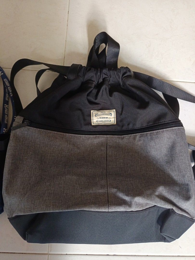 Backpack (Category: Backpacks) located in Singapore. Submitted by noblebird (Listing ID 1459712380, Image 3). Description: - Brand new .