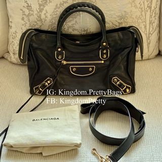 (Category: ) located in . Submitted by kingdompretty (Listing ID 1459798010, Image 1). Description: .