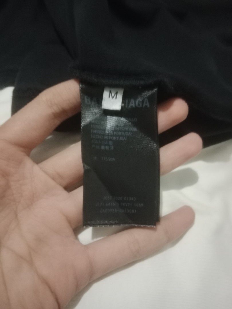 balenciaga ps5 (Category: Formal Shirts) located in Manila. Submitted by clarencethriftfinds (Listing ID 1459773523, Image 3). Description: 9.8/10 color rate complete tags heavy cloth /no cracks pansabay ship lang.