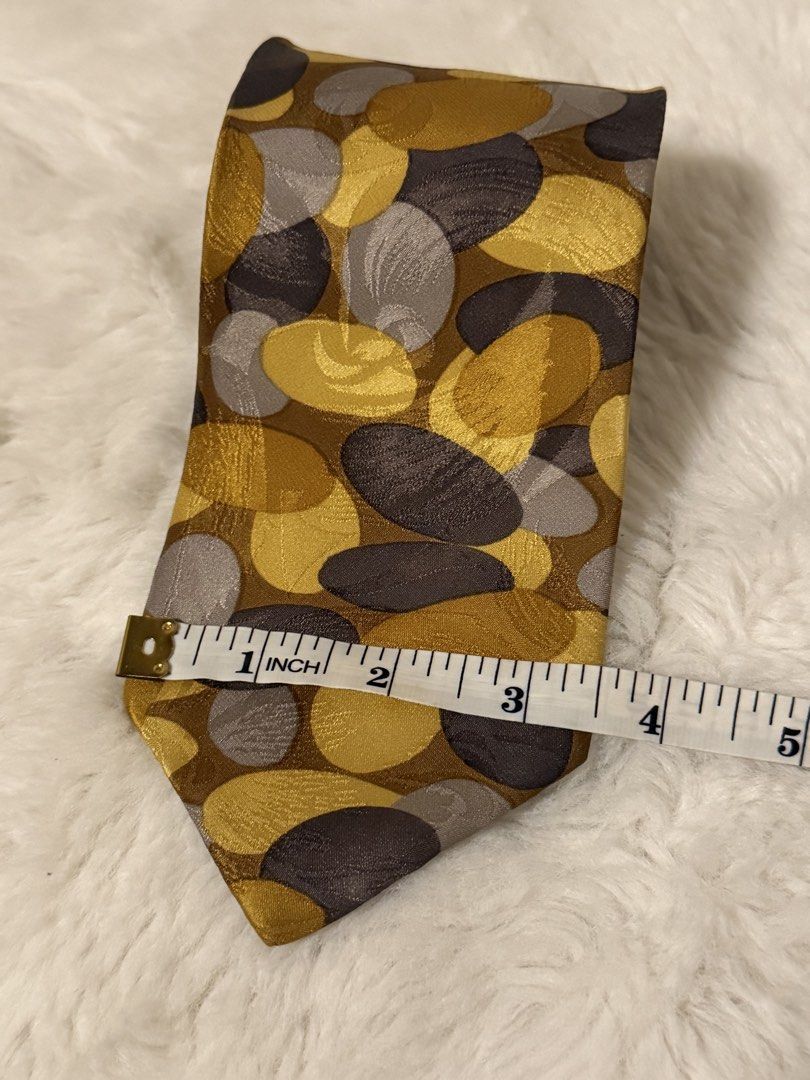 Bally Neck Tie pure silk (Category: Luxury Accessories) located in Cavite. Submitted by _solidolo (Listing ID 1459823996, Image 2). Description: .