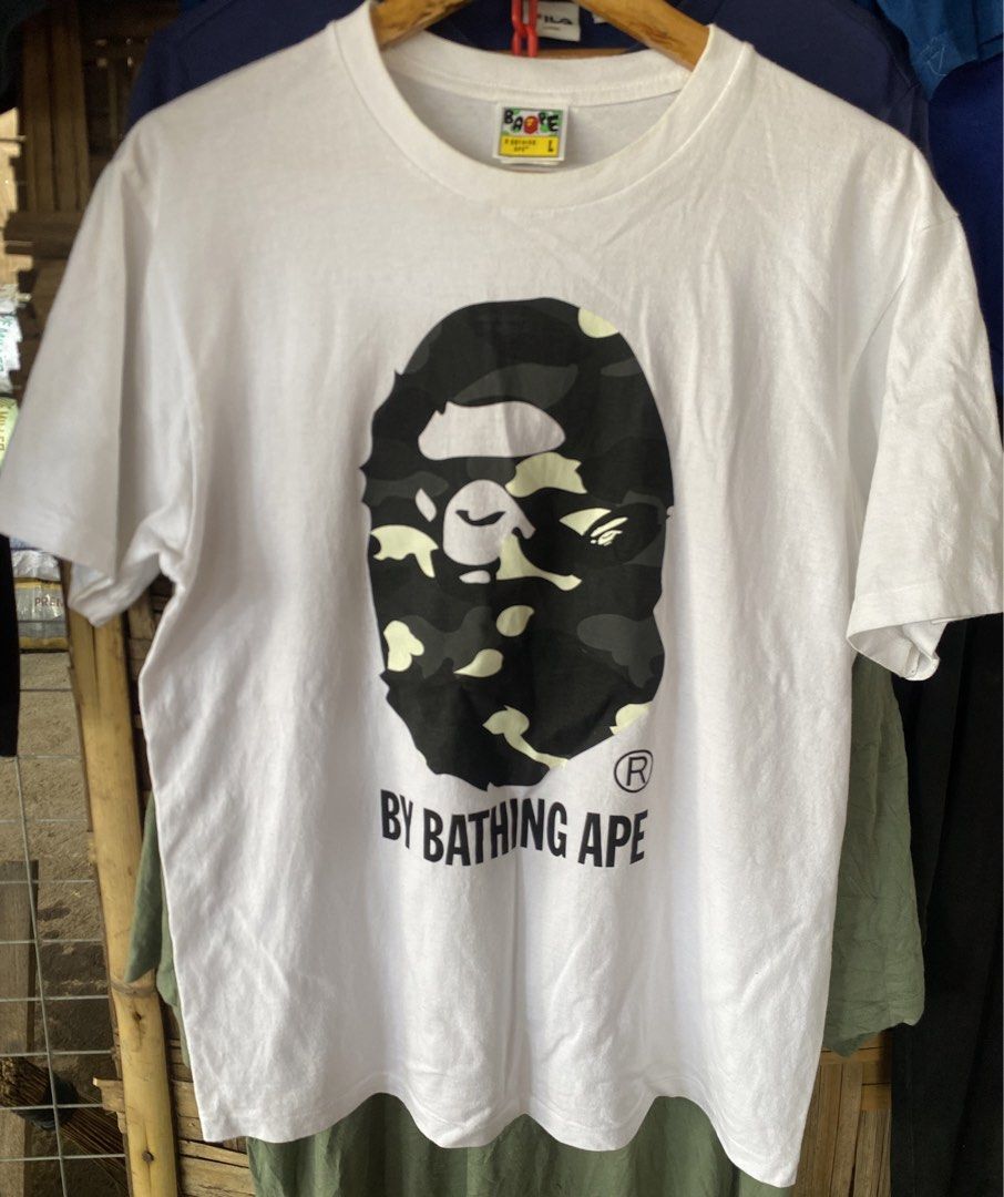 Bape big head glow in the dark (Category: Tshirts & Polo Shirts ) located in Digos. Submitted by noblefox-af9673 (Listing ID 1459876063, Image 1). Description: Authentic Bape big head glow in the dark 21x27.5 Excellent CR : 9.7/10 No issue Need wash only 3500 shipped.
