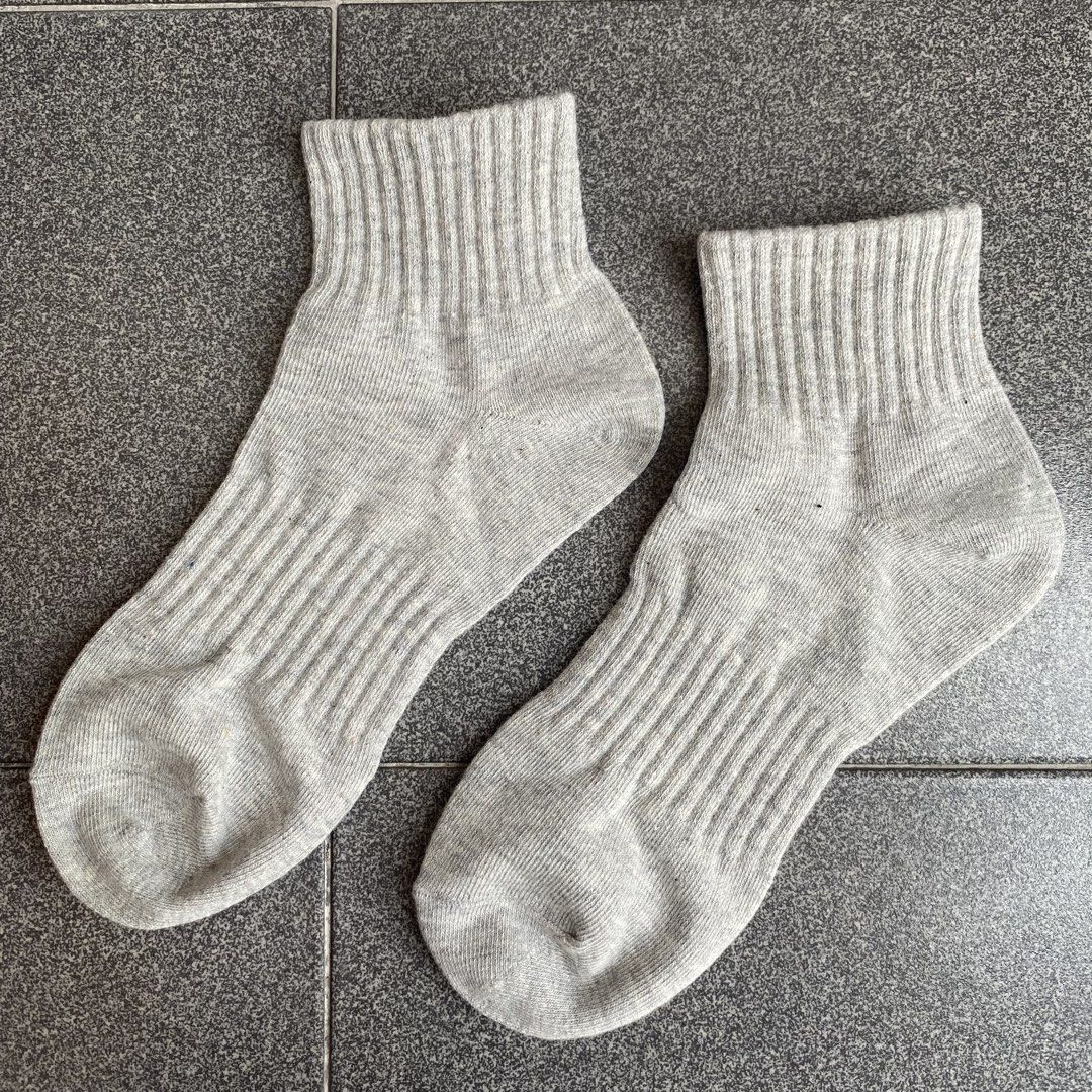 Basic Grey Socks (Category: Socks & Tights) located in Singapore. Submitted by shopsundayx (Listing ID 1459711150, Image 1). Description: .