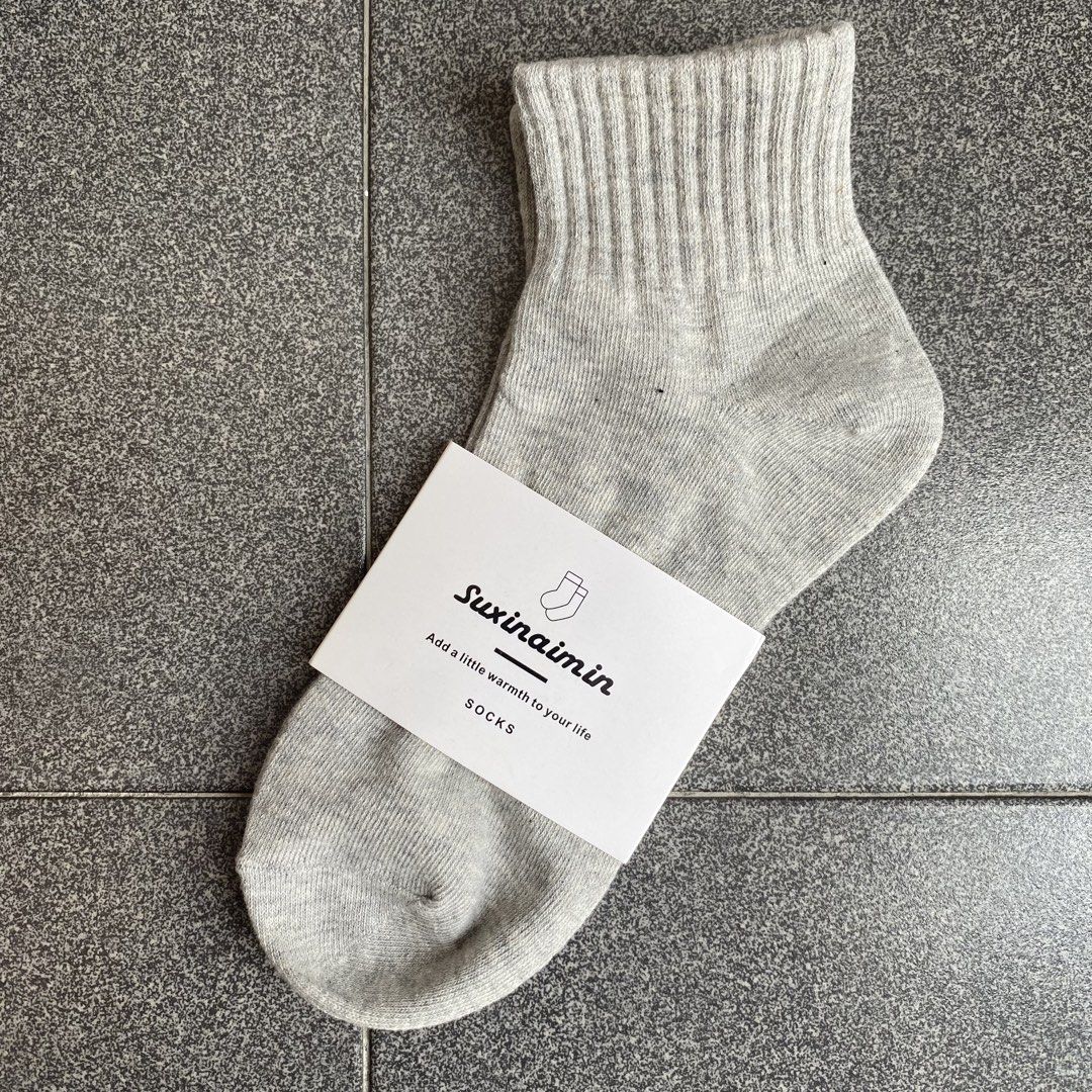 Basic Grey Socks (Category: Socks & Tights) located in Singapore. Submitted by shopsundayx (Listing ID 1459711150, Image 2). Description: .