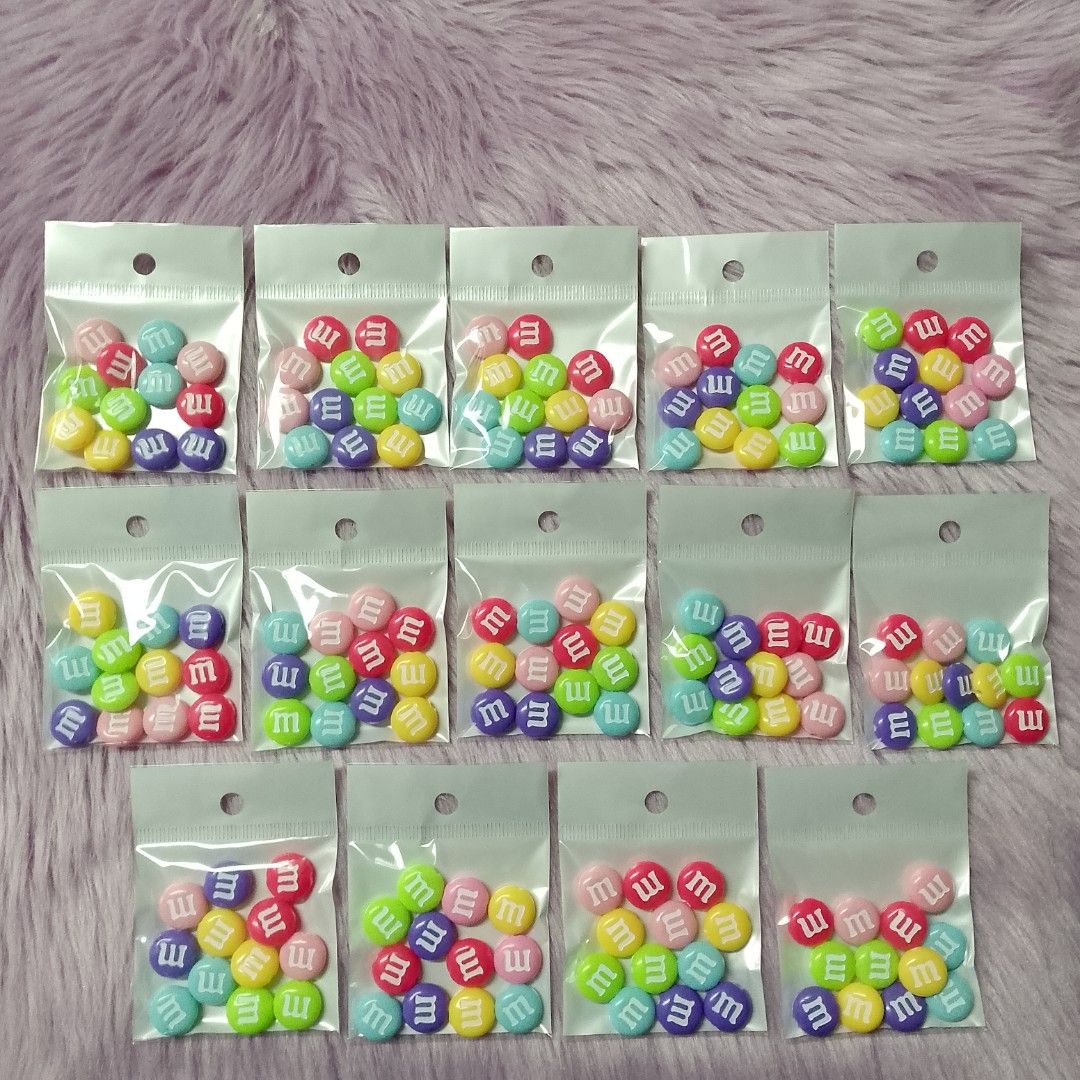 Beads Tingi |Sold Per pack| Sale (Category: Necklaces) located in Makati City. Submitted by eshiarhose (Listing ID 1459704389, Image 1). Description: .