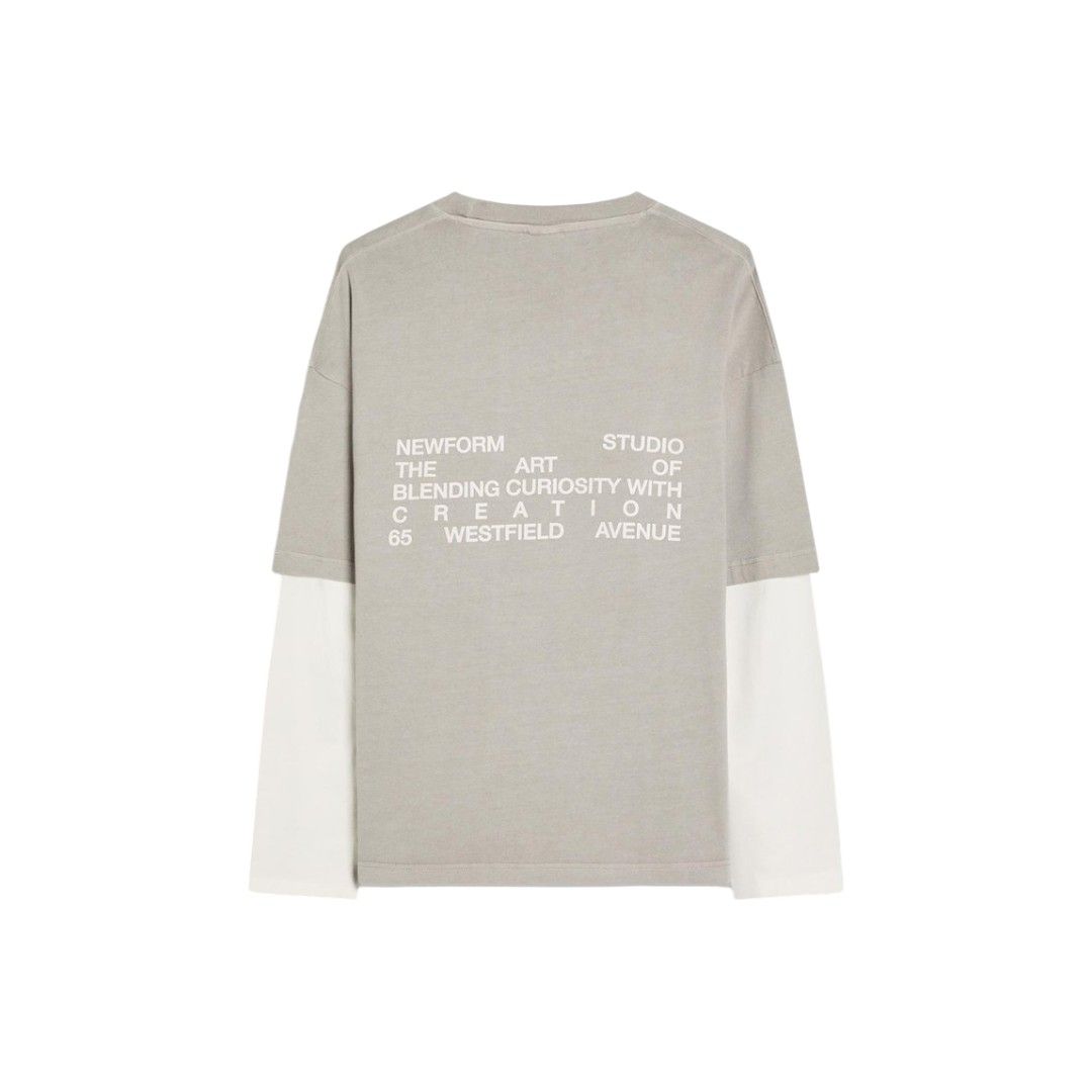 BERSHKA DOUBLE LAYERED T-SHIRT (Category: Tshirts & Polo Shirts ) located in Manila. Submitted by grailarchive (Listing ID 1459815074, Image 2). Description: size: large with original tags.