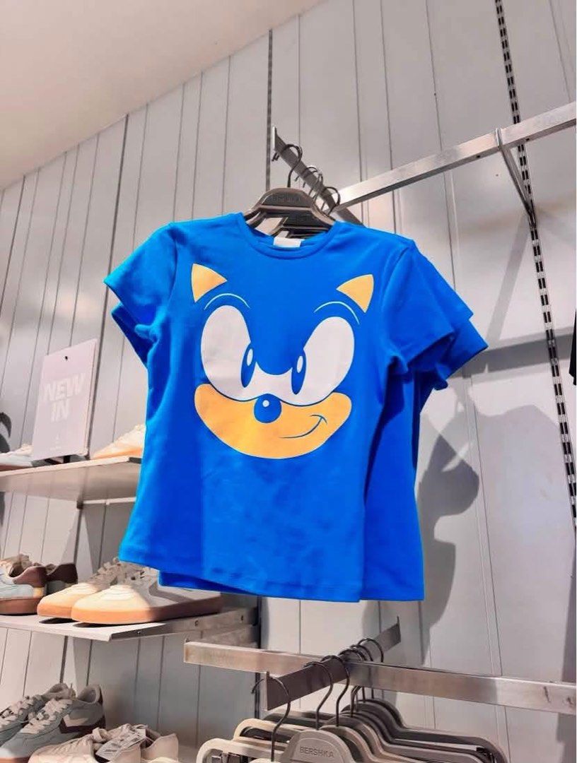 Bershka Sonic Top (Category: Tshirts & Polo Shirts ) located in Abucay. Submitted by itskylieeee_ (Listing ID 1459825140, Image 2). Description: just message me for available sizes good quality over • runs .