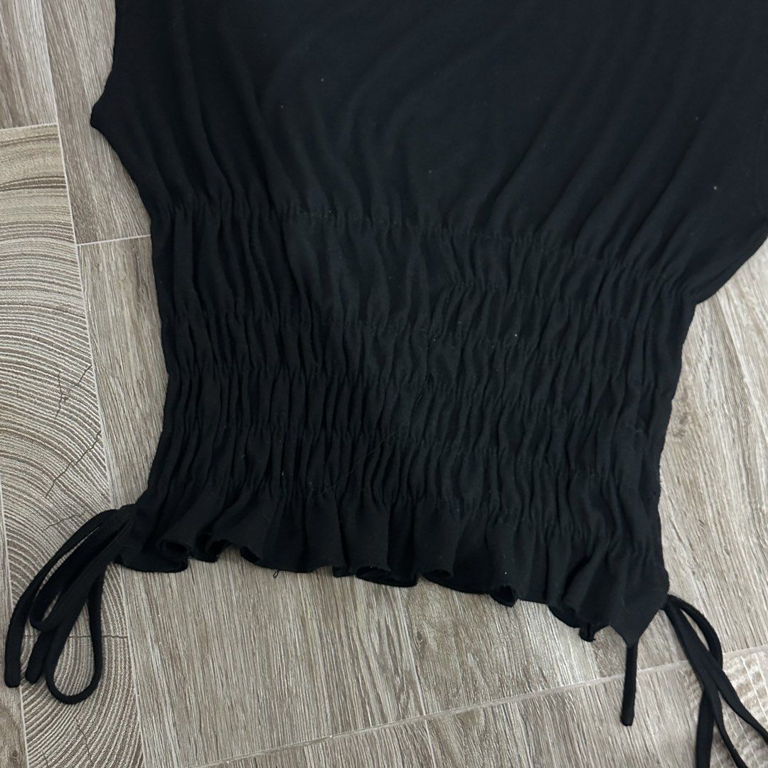 BLACK FITTED WAIST TIE SIDE JERSEY TOP (Category: Others Tops) located in Makati City. Submitted by champ4gnemami (Listing ID 1459740655, Image 2). Description: .