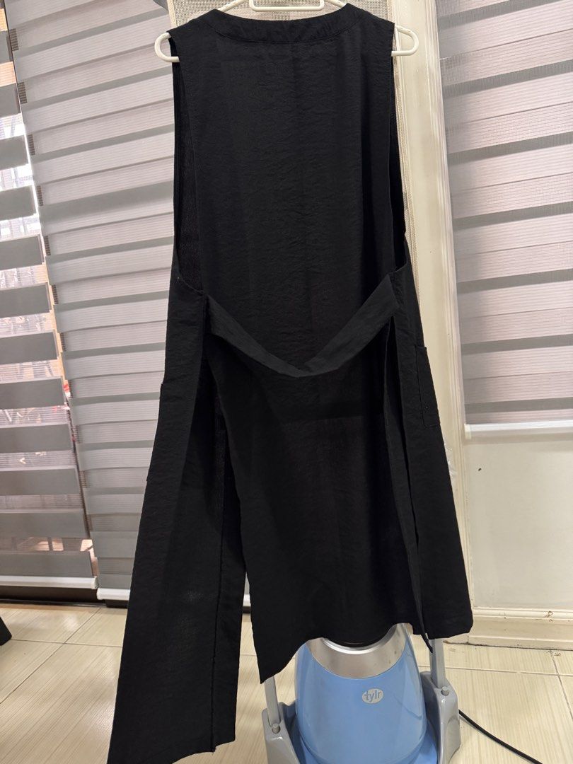 Long Vest/Cover-up with Pockets (Free size) (Category: Coats, Jackets and Outerwear) located in Santa Rosa. Submitted by house.of.little.aya (Listing ID 1459778646, Image 3). Description: - Black long vest. Two front pockets - Includes tie belt for cinching waist - Can be worn open or tied - Perfect layering piece for any outfit.