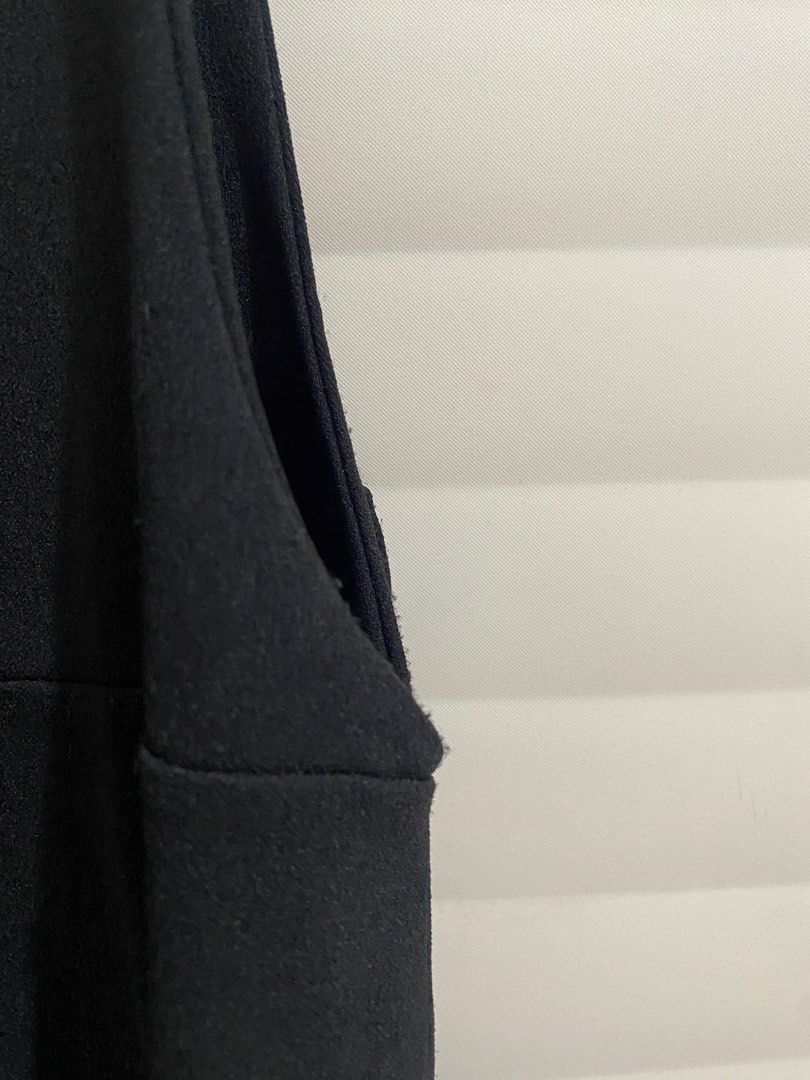 Black V-Neck Wide Leg Jumpsuit (Category: Jumpsuits) located in Manila. Submitted by ravelinn (Listing ID 1459894876, Image 3). Description: Can fit S-M L - 46.5 in/118 cm W - 15 in - Elegant black jumpsuit - Flattering deep V-neckline - Trendy wide-leg design - Versatile for dressing up or down - Effortless and chic style - Has slight unnoticeable himulmol (as shown in the pic).