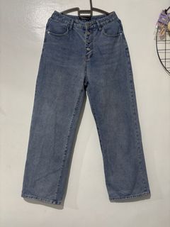 (Category: ) located in . Submitted by cldcollection (Listing ID 1459877206, Image 1). Description: .