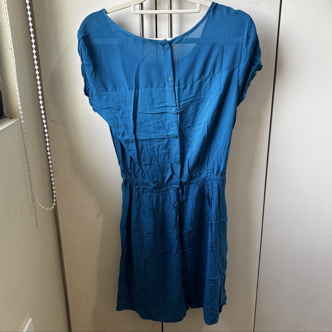 blue dress (Category: Dresses) located in Manila. Submitted by lavieelle (Listing ID 1459847997, Image 3). Description: - bought internationally, no flaws - best fit small to medium frames - with buttons & stretchable waist band - rfs: decluttering .