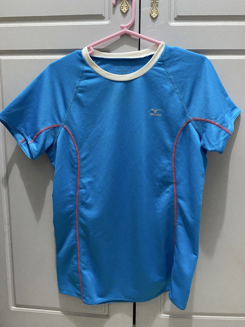 Blue Mizuno drifit (Category: Activewear) located in Manila. Submitted by kate________ (Listing ID 1459810294, Image 1). Description: .