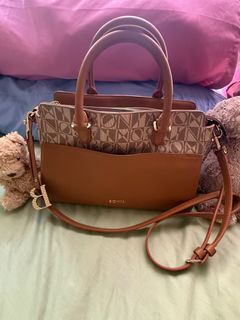 (Category: ) located in . Submitted by rochelle358 (Listing ID 1459694281, Image 1). Description: .