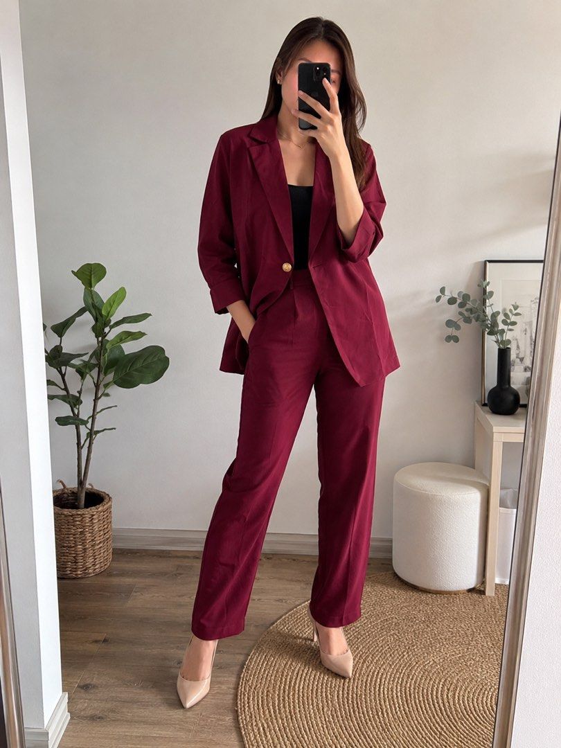 Brandnew Burgundy Blazer Set (Category: Sets or Coordinates) located in Manila. Submitted by pachoooli (Listing ID 1459847385, Image 3). Description: .