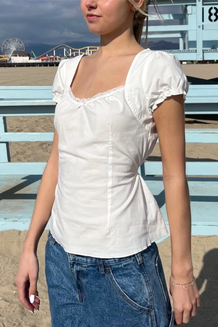 BRANDY MELVILLE Odette Lace Top (Category: Others Tops) located in Echague. Submitted by love.periii (Listing ID 1459841769, Image 3). Description: 𝐀𝐕𝐀𝐈𝐋𝐀𝐁𝐋𝐄 | Send your offer if interested. Please don’t ask obvious or clearly indicated questions—it will not be entertained. ❌ NO LOWBALLERS ❌ fits small-medium NO ISSUE payment: gcash shipping via j&t.