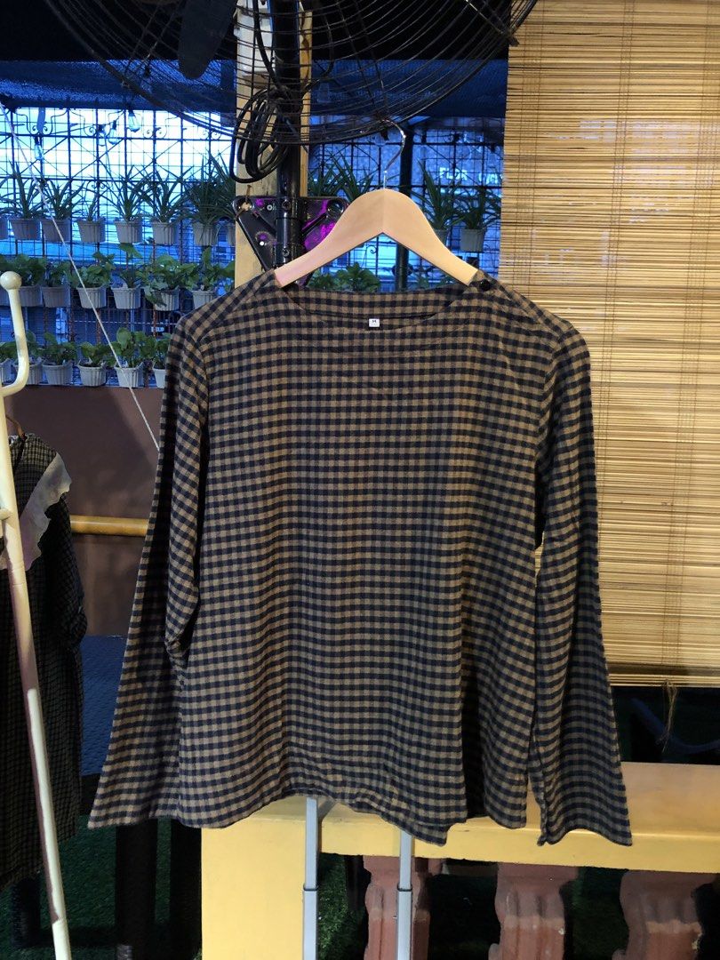 Brown and Black Gingham Long Sleeve Shirt (Category: Longsleeves) located in Cauayan City . Submitted by wholly.craaaft (Listing ID 1459808183, Image 1). Description: - Brown and black checkered long-sleeved shirt - Comfortable fit - Ideal for casual wear - Pairs easily with jeans or shorts - Simple and classic design.
