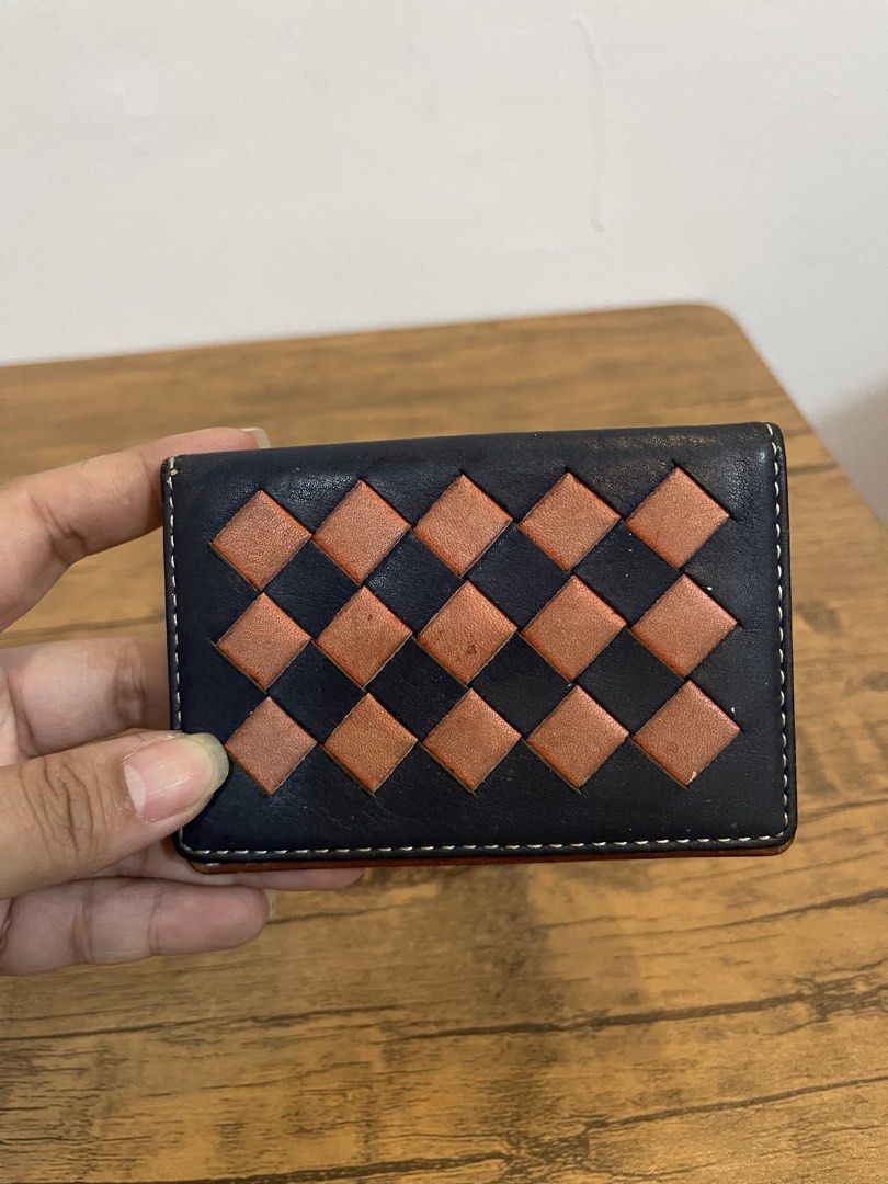 brown leather Disney Mickey Mouse card holder (Category: Wallets & Card holders) located in San Fernando. Submitted by dntjapansurpluselyu (Listing ID 1459774686, Image 2). Description: .