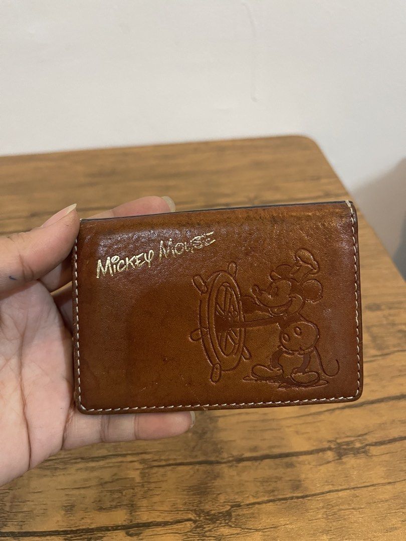 brown leather Disney Mickey Mouse card holder (Category: Wallets & Card holders) located in San Fernando. Submitted by dntjapansurpluselyu (Listing ID 1459774686, Image 1). Description: .