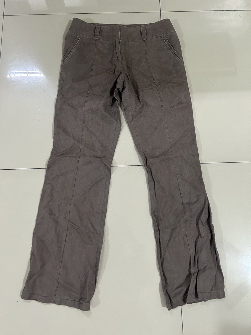 Brown Linen Pants (Category: Other Bottoms) located in Cainta. Submitted by mrdlpr (Listing ID 1459895286, Image 1). Description: Brown Linen Pants - US 7.5 - EU 38 - just need ironing - clasp type RFS: decluttering ‼️ CHECK PROFILE FOR MORE LOW PRICED CLOTHES FOR DECLUTTERING‼️ .