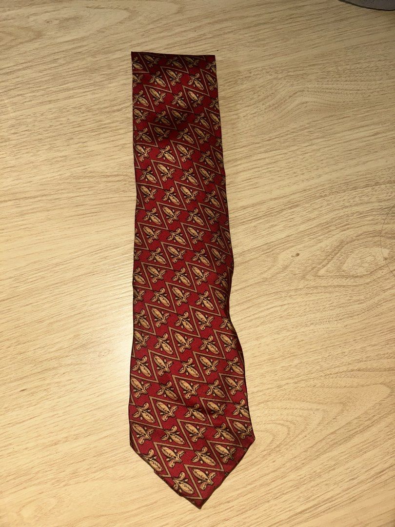 Buckingham Palace Pure Silk Hand Printed Tie (Category: Ties) located in Pasay City. Submitted by coolearth.cf1bcb (Listing ID 1459770391, Image 1). Description: 🏷️ VINTAGE NECKTIE COLLECTION — FOR SALE 🎩 TAKE ALL 3 — ₱3,500 Selling these 3 vintage neckties, all in plastic packaging. Great for vintage fashion lovers, collectors, or those looking for unique old-stock pieces. 🇬🇧 1. BUCKINGHAM PALACE DESIGN — ₱1,500 • Design featuring the door p