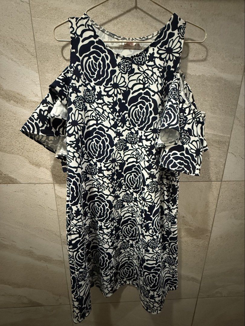 [BUNDLE] Mango & Celeste Cold Shoulder Ruffle Dresses (Size L-XL) • 70% OFF! (Category: Dresses) located in Quezon City. Submitted by michellescloset_ph (Listing ID 1459864211, Image 3). Description: Clearance sale from Michelle’s closet—get up to 70% off retail prices! Selling these two adorable cold-shoulder dresses as a bundle to clear up closet space. Perfect for casual dates, brunch, or dressier events. Easily styled with heels or flats! 💰 