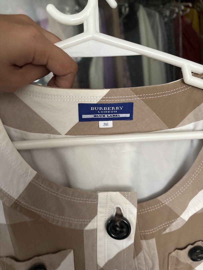Burberry dress (Category: Dresses) located in Quezon City. Submitted by mileena3 (Listing ID 1459778842, Image 3). Description: .