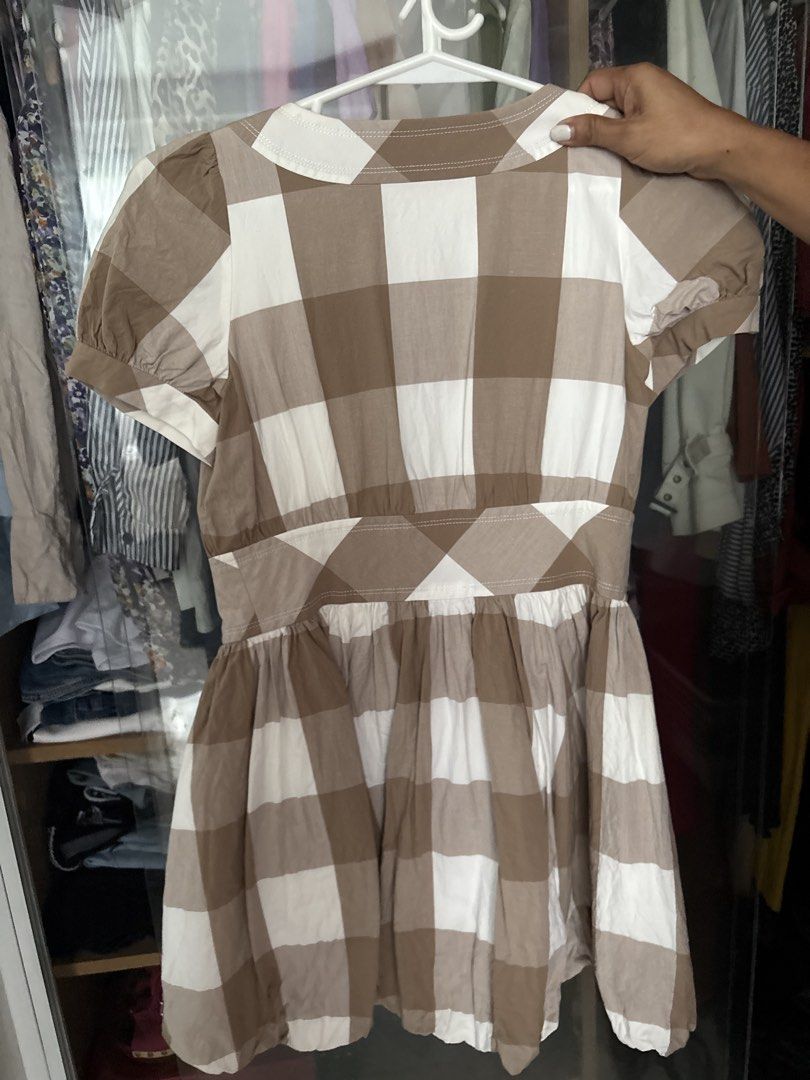 Burberry dress (Category: Dresses) located in Quezon City. Submitted by mileena3 (Listing ID 1459778842, Image 2). Description: .
