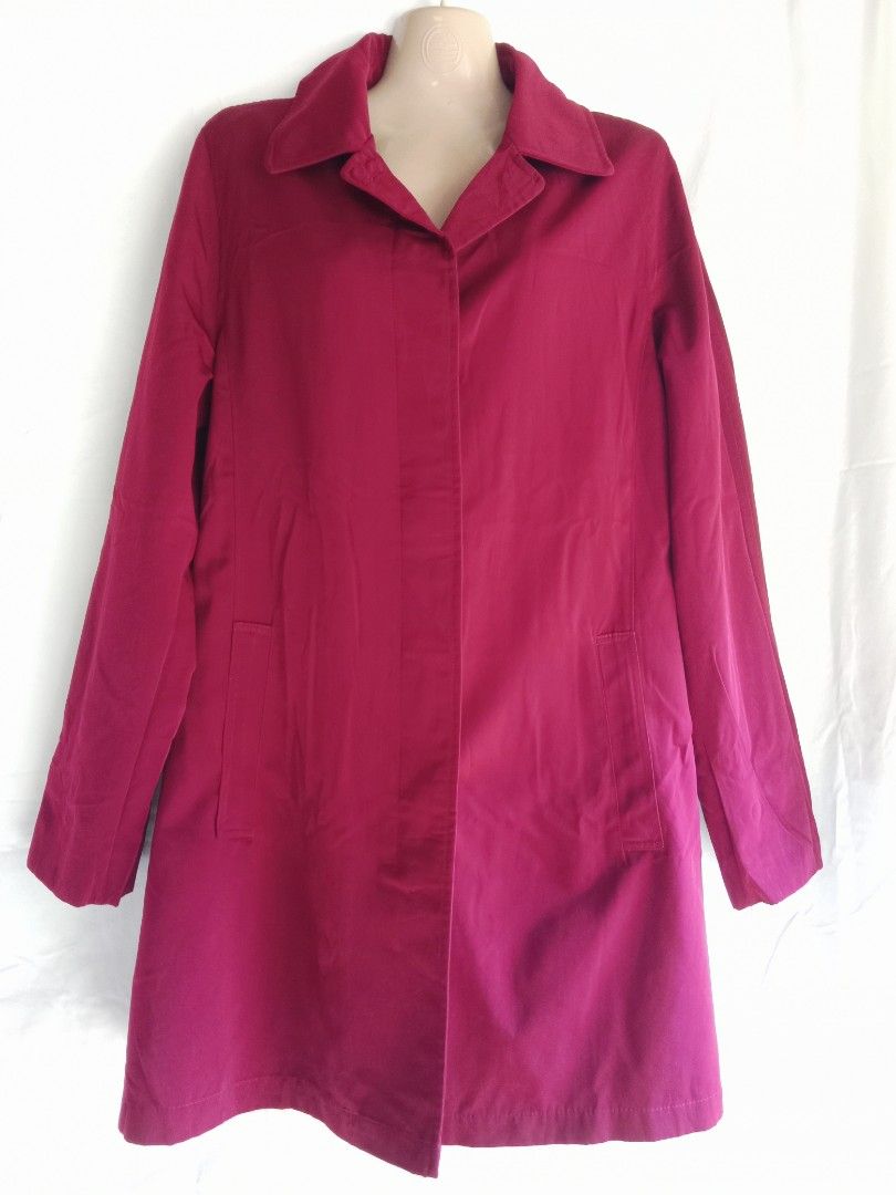 burgundy oversize vintage coat (Category: Coats, Jackets and Outerwear) located in Bontoc. Submitted by irene_banganan (Listing ID 1459792634, Image 3). Description: burgundy oversize vintage coat brand: towne collection by london fog size L on tag, fits until XL bust 46" | 36" long fully lined, has side pockets, complete buttons makapal, mabigat, no stretch well made and high quality no flaws, excellent condition.