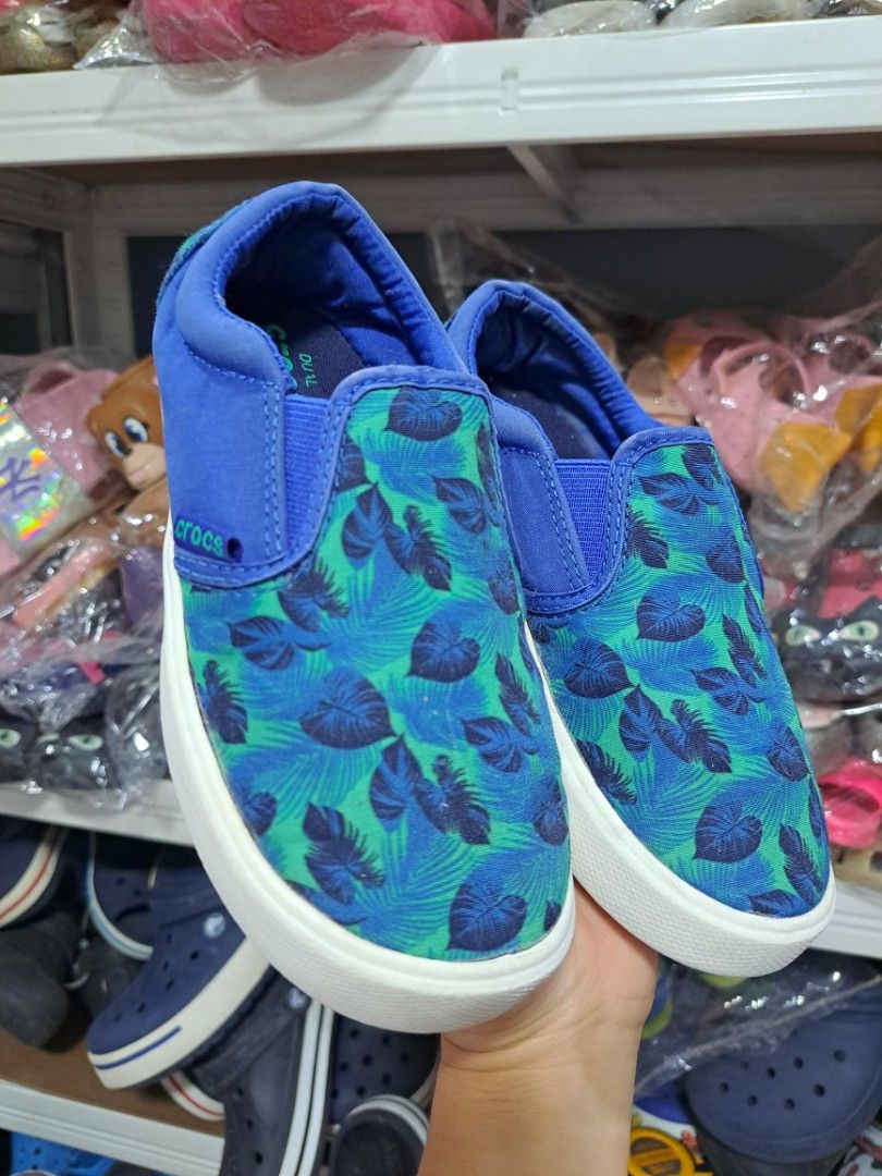 C13@19cm, ORIGINAL PRELOVED CROCS FOR KID (Category: Babies & Kids Fashion) located in Quezon City. Submitted by kimlynandaya (Listing ID 1459733805, Image 3). Description: ORIGINAL PRELOVED CROCS FOR KID CM:19 C13.
