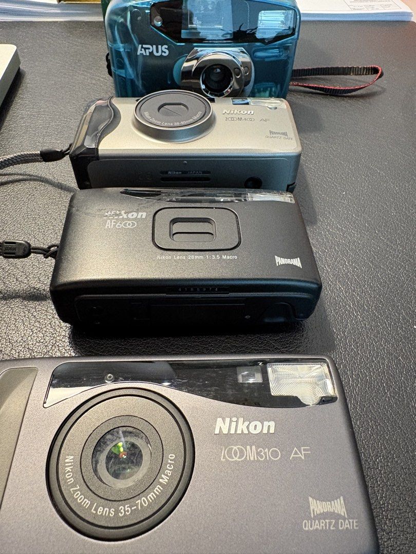 Camera (Category: Cameras) located in Singapore. Submitted by phytmh (Listing ID 118807138, Image 4). Description: Camera.
