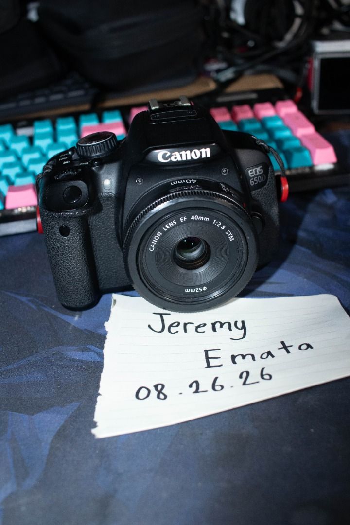 Canon EOS 650D + 40mm STM Pancake Lens Bundle (Category: Cameras) located in Cainta. Submitted by technicallyrushing (Listing ID 1459821710, Image 1). Description: Canon EOS 650D + 40mm STM Pancake Lens Bundle Complete lightweight setup, great for everyday and street photography. Inclusions: * Canon EOS 650D body * Meike battery grip * 2 original Canon batteries * Canon charger * Canon EF 40mm f/2.8 STM lens Issues: * Vignetting on top-left corne