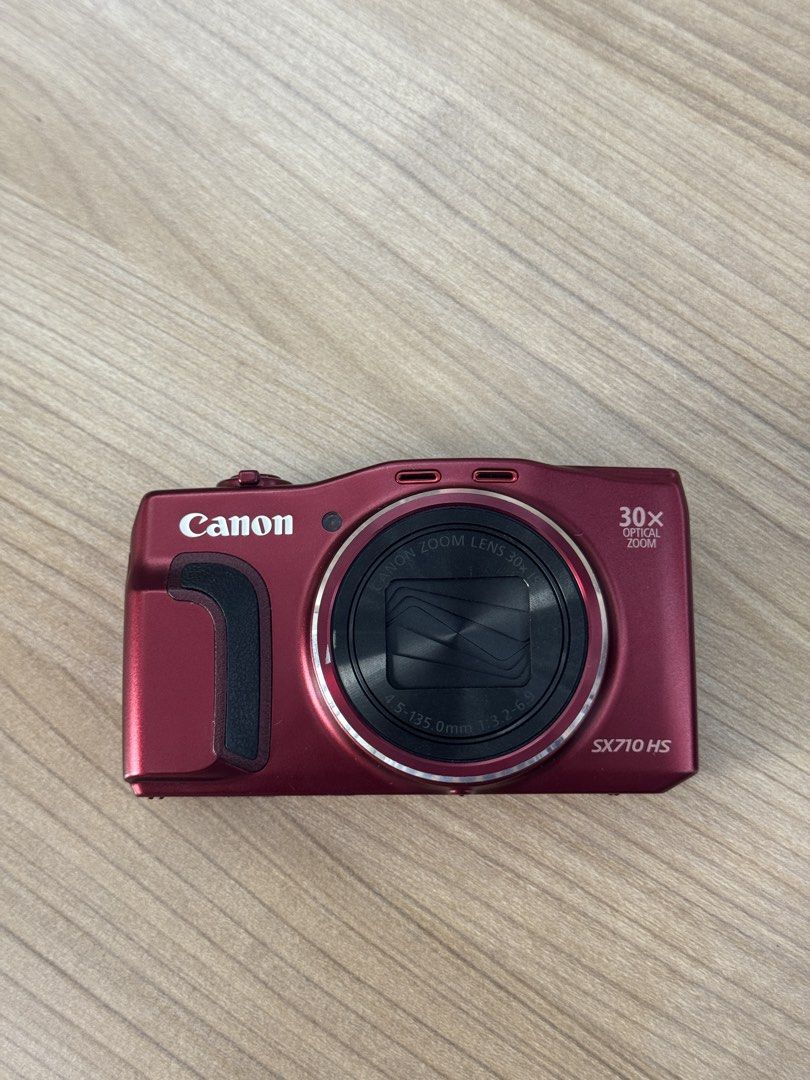 Canon PowerShot SX710 HS Red (Category: Cameras) located in Quezon City. Submitted by hotskittles9 (Listing ID 1459748419, Image 1). Description: Rfs: too much cameras.