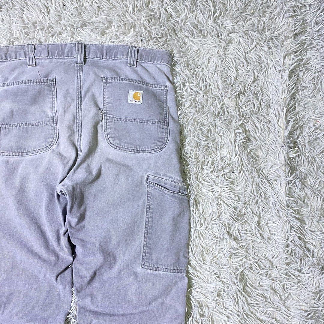 Carhartt Relaxed Fit Cargo Pants Grey (Category: Jeans) located in Manila. Submitted by 14hunn1d_ (Listing ID 1459768263, Image 2). Description: C@rhartt Relaxed Fit Pants Waist: 36 Length: 42.5 Thigh: 12.5 Leg opening: 9 Issue: Ripped parts, Distress Price: 600.
