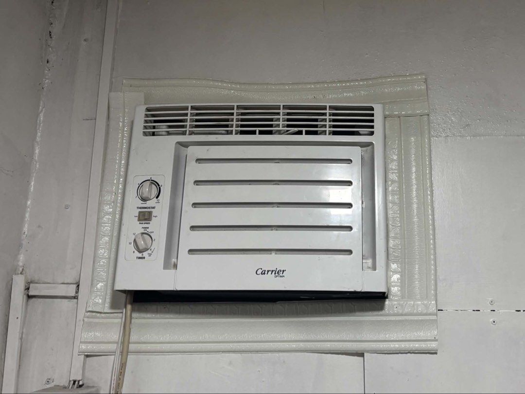 Carrier Optima Window Air Conditioner .5HP (Category: Air Conditioning and Heating) located in Manila. Submitted by bokieee022194 (Listing ID 1459805793, Image 2). Description: - Carrier Optima Window Air Conditioner - Works well and cools rooms effectively - Features thermostat and adjustable fan speed - Includes convenient timer function - Easy to install in most windows - Perfect for keeping your space cool and comfortable - RFS selling upgrad