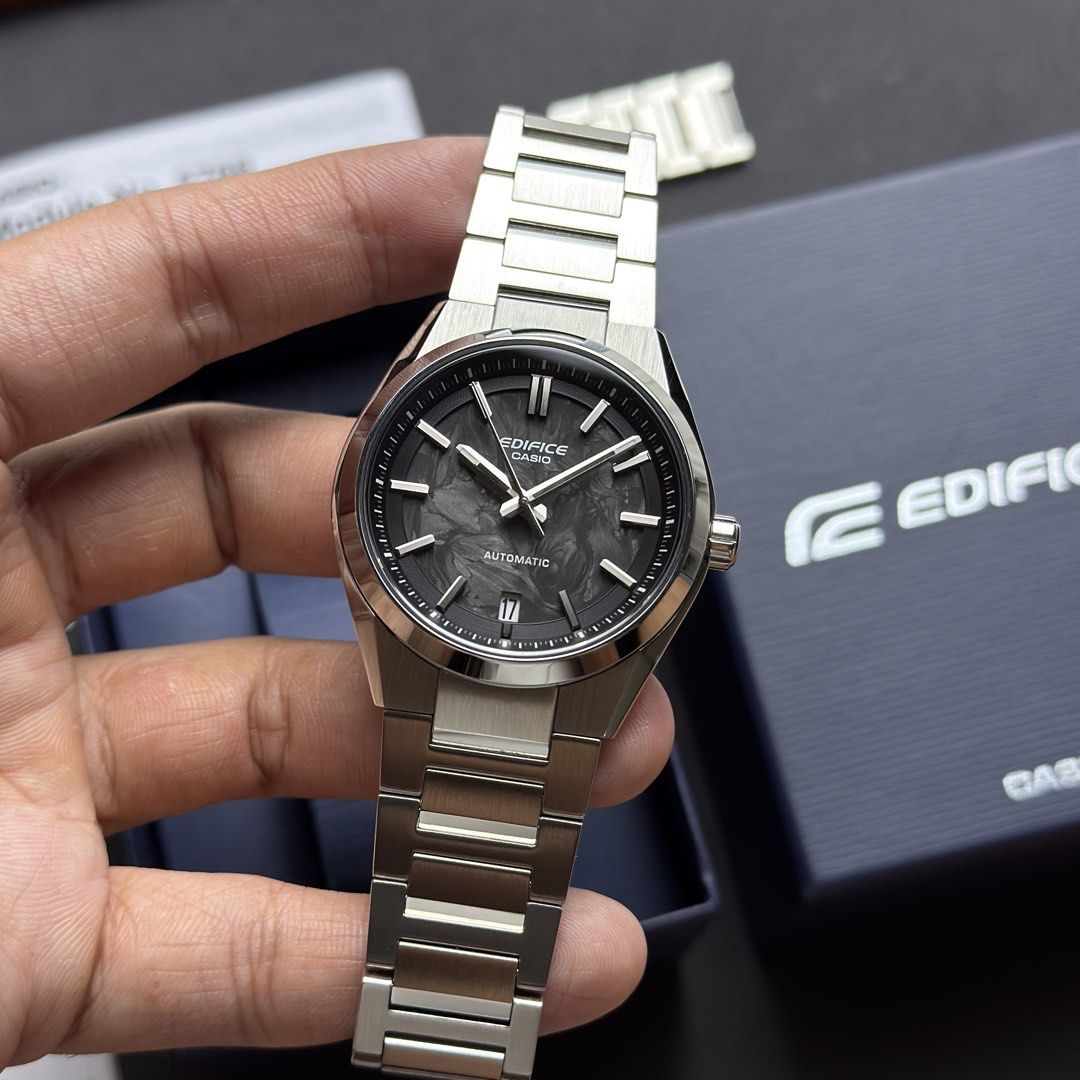 Casio Edifice Automatic Forged Carbon Black Dial EFK-100CD-1ADR (Category: Men's Watches) located in Manila. Submitted by geraaardtorres (Listing ID 1459883491, Image 3). Description: Pre-Owned Casio Edifice Automatic Forged Carbon Black Dial - Men’s Watch EFK-100CD-1ADR Condition: 9.5/10 - Like New (May 2026 acquired) Specifications: ‣ Automatic Movement with Manual Winding ‣ Approx. 40-Hour Power Reserve ‣ 24 Jewels ‣ 21,600 vph / 3Hz ‣ Hacking