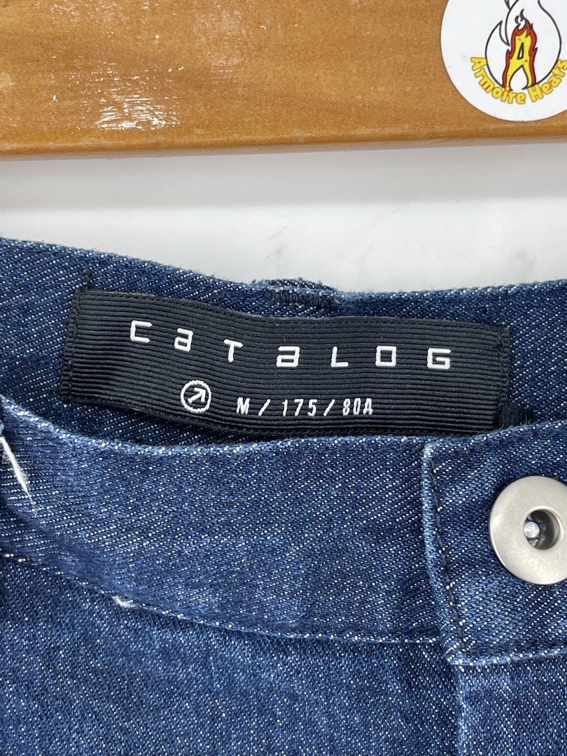 Catalog Double Knee Denim Jumper (removable straps) (Category: Jeans) located in Mandaluyong City. Submitted by armrhts (Listing ID 1459847579, Image 3). Description: Size: Medium Dimensions(inches) •Waist/Width: 34" •Hip: 22" •Front Rise: 12" •Thigh: 12" •Inseam: 25" •Outseam/Length : 38" •Leg Opening: 8.5" .
