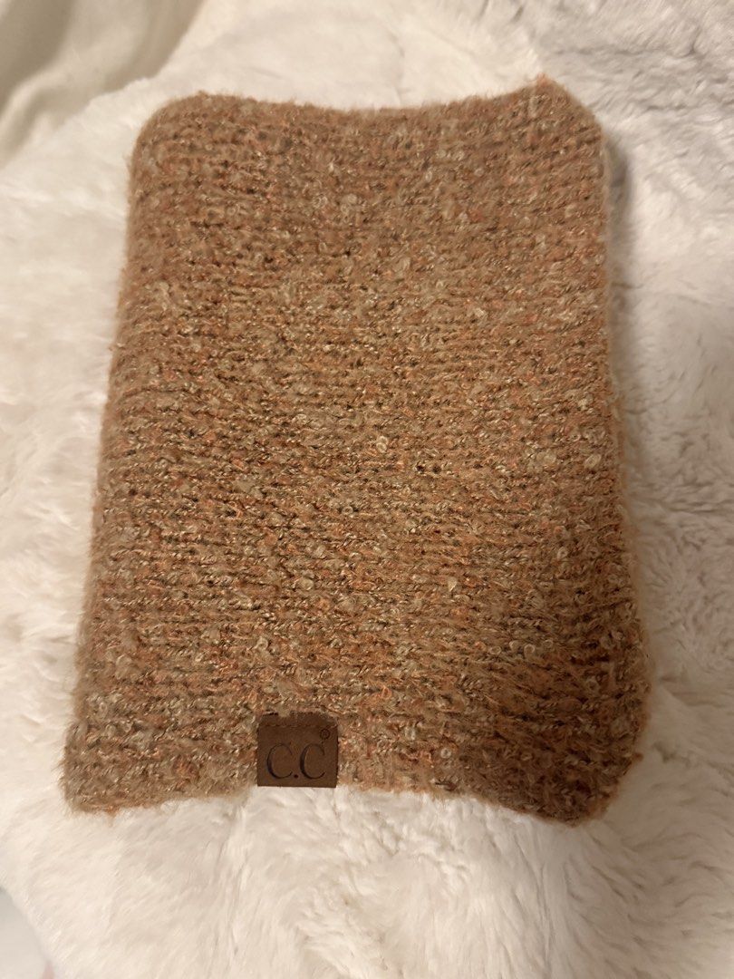 C.C Scarf (Category: Scarves) located in Cavite. Submitted by _solidolo (Listing ID 1459861400, Image 2). Description: 34 (68) x 9 .
